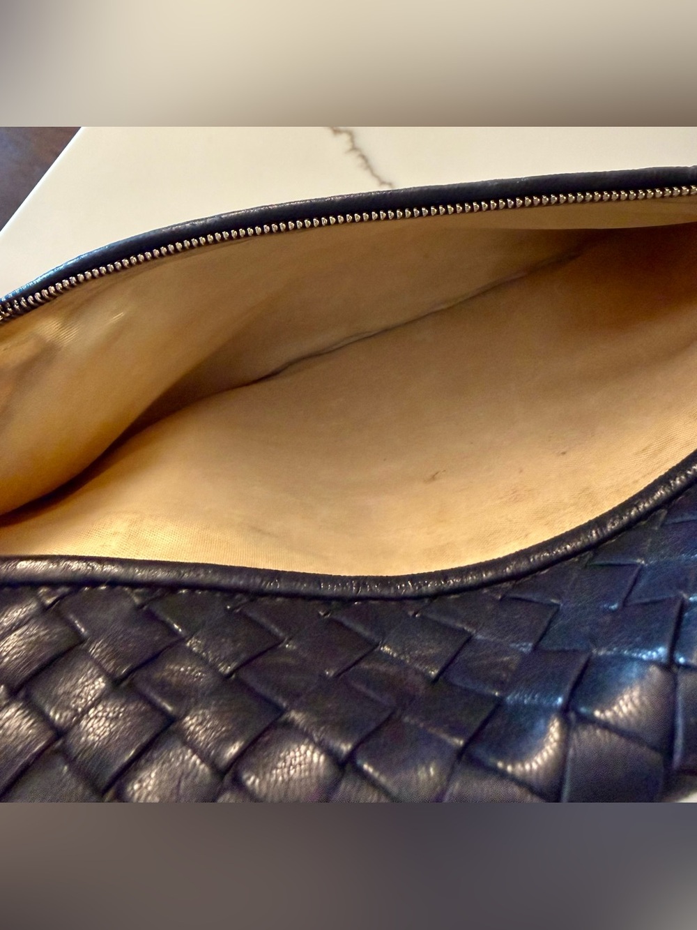 Bottega Veneta Black Intrecciato Leather Clutch. A Find In Immaculate Condition - Picture 9 of 9